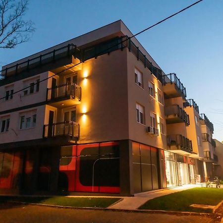 Family Resort Subotica Apartments Kültér fotó